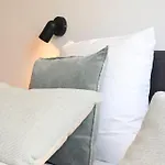 Spacious 4-Guest Seaside In Ostend